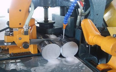 上高卧式带锯床的送料方式有哪几种？