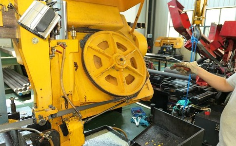 上高金属带锯床的日常使用和保养注意事项！